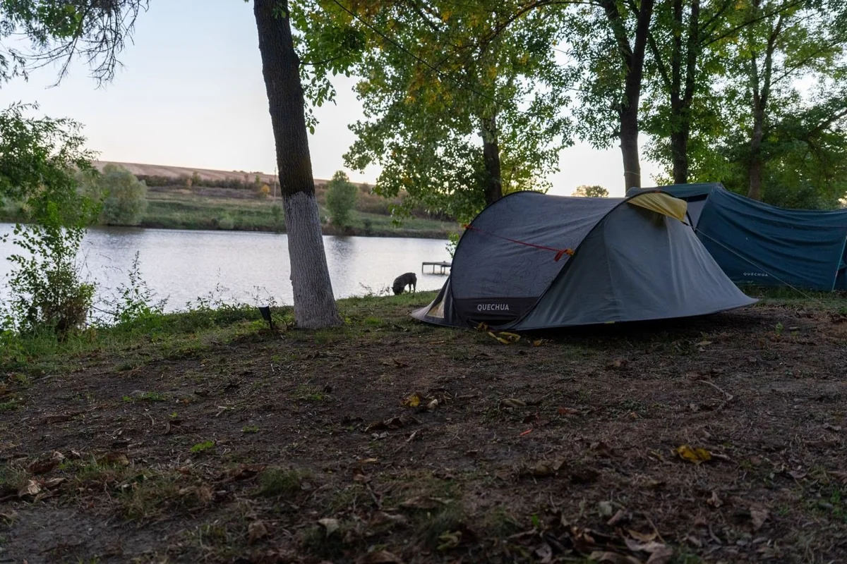 Tents beside the lake